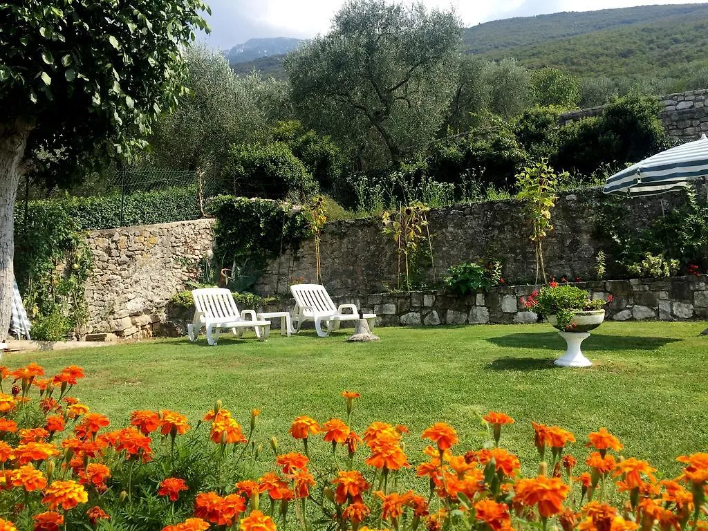 Casa Mary Apartment Brenzone sul Garda