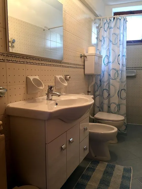 Casa Mary Apartment Brenzone sul Garda