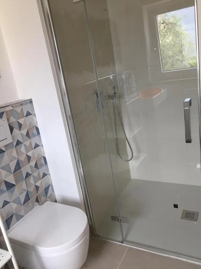 Casa Mary Apartment Brenzone sul Garda Italy